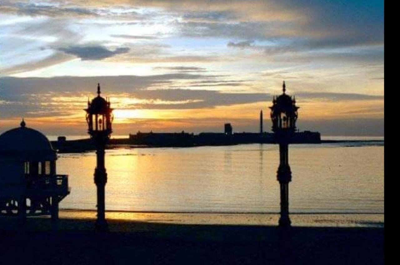 Alojamientos Cadiz Sol Eksteriør bilde